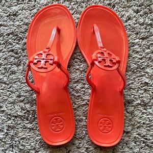 Tory Burch flip flops,size 8,nice color